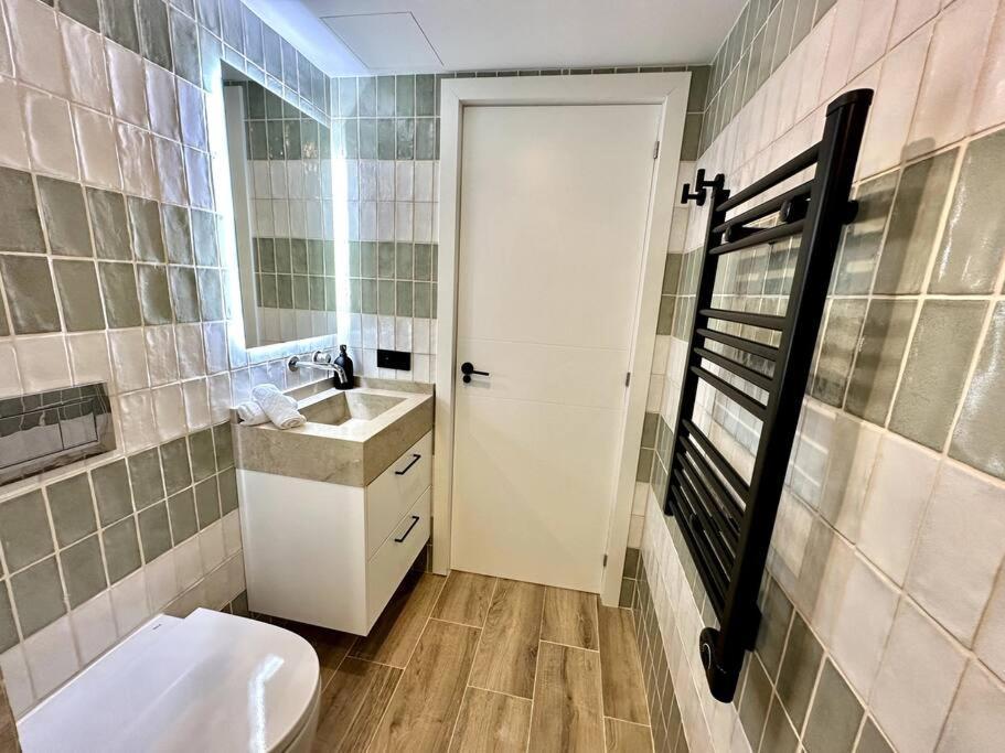Moderno Y Acogedor Apartamento Con Terraza “ Llebeig” Сольер Экстерьер фото